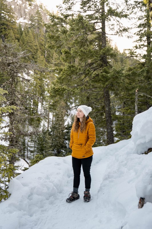 winter hiking in Oregon packing guide