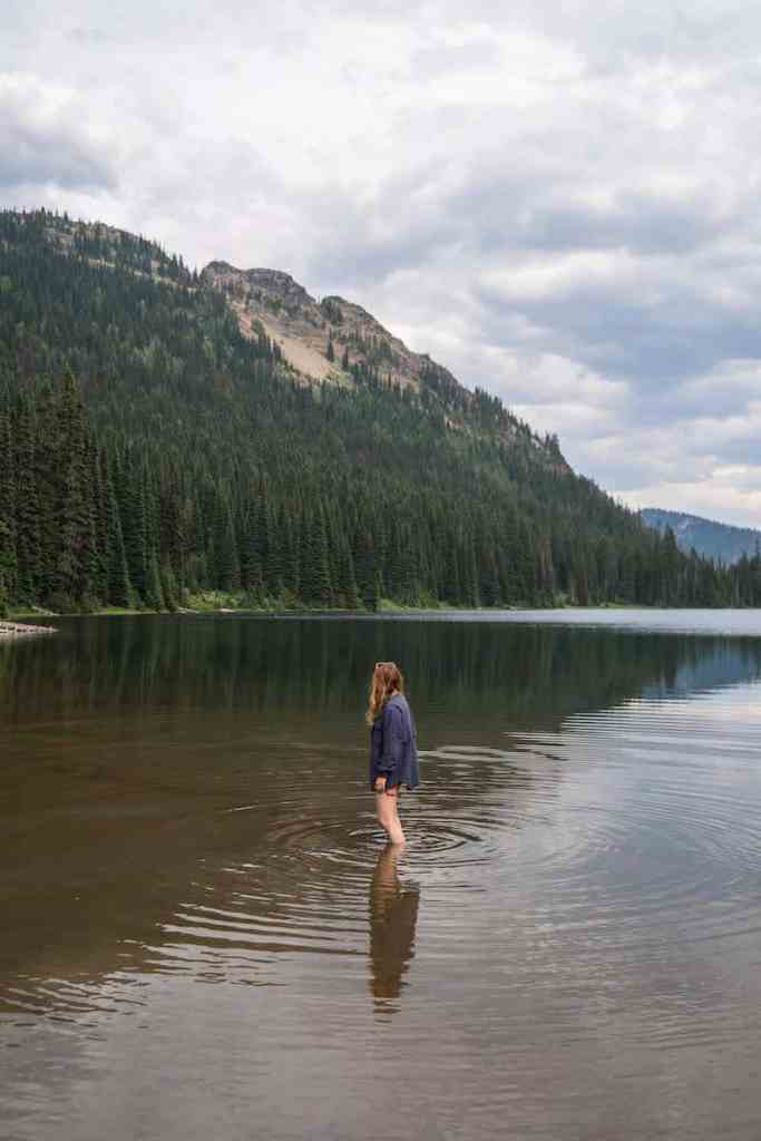 Dewey Lake is an underrated alpine lake in Washington