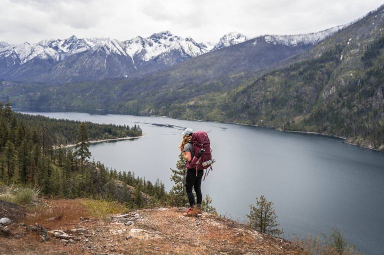 Hiking Lake Chelan Lakeshore Trail: How to Get to Stehekin, WA