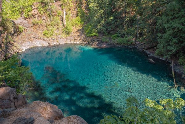 blue pool hike near portland oregon 