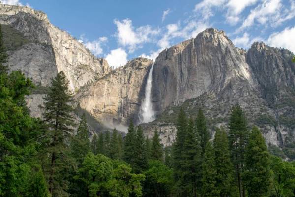 Upper Yosemite Falls in daytime