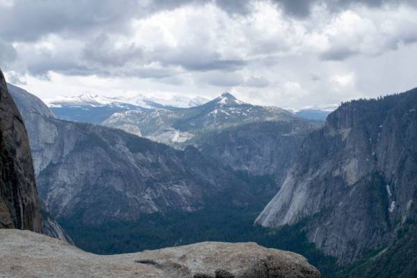 view from top of Yosemite Falls