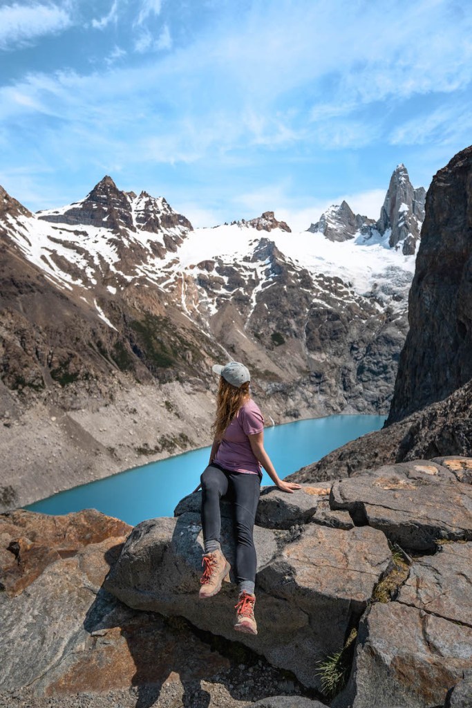 a stunning lake that can be seen next to Laguna de los Tres