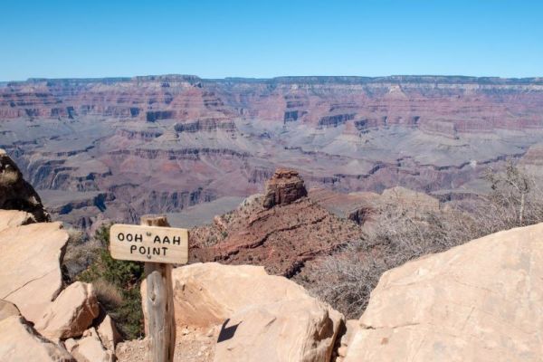 view from ooh aah point the best day hike in the Grand Canyon 