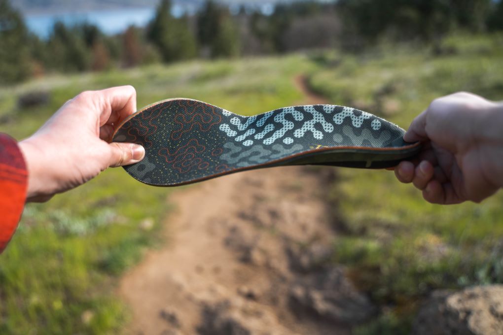 flexible hiking insoles