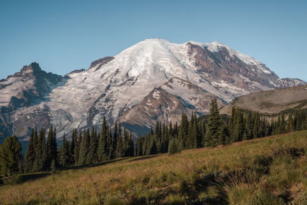 sunrise at sunrise in Mount Rainier National Park