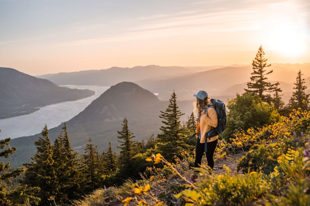 girl hiking in Pacific Northwest Packing List