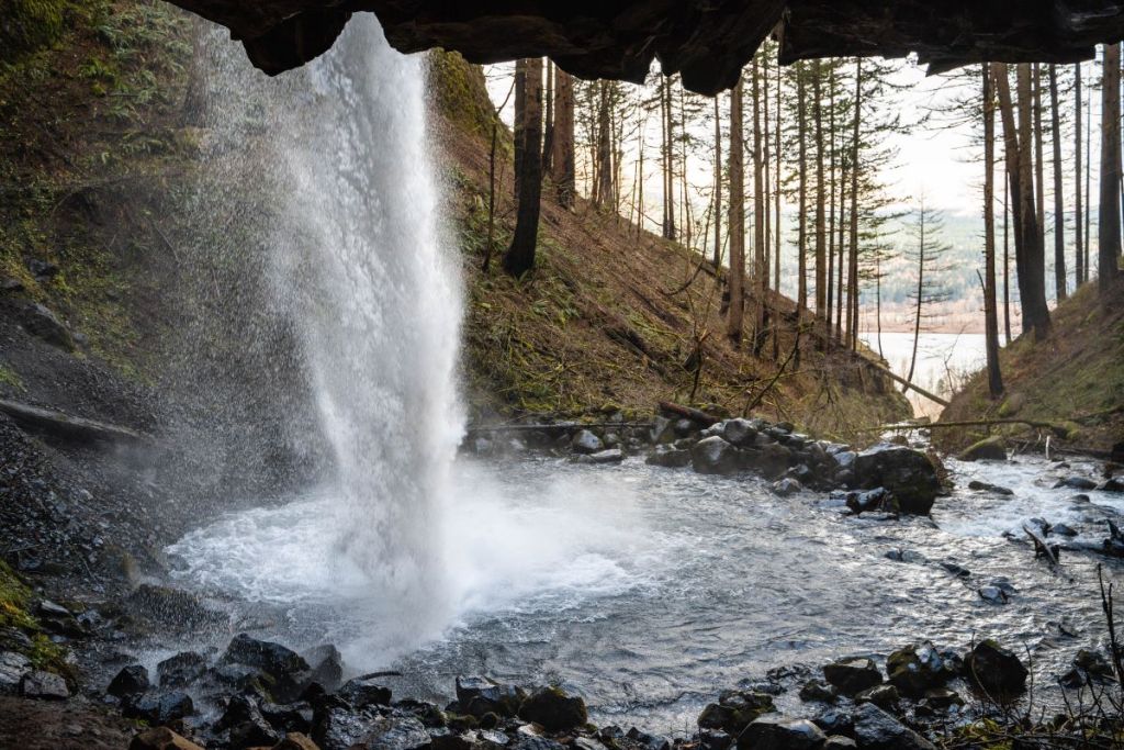 hiking behind ponytail falls