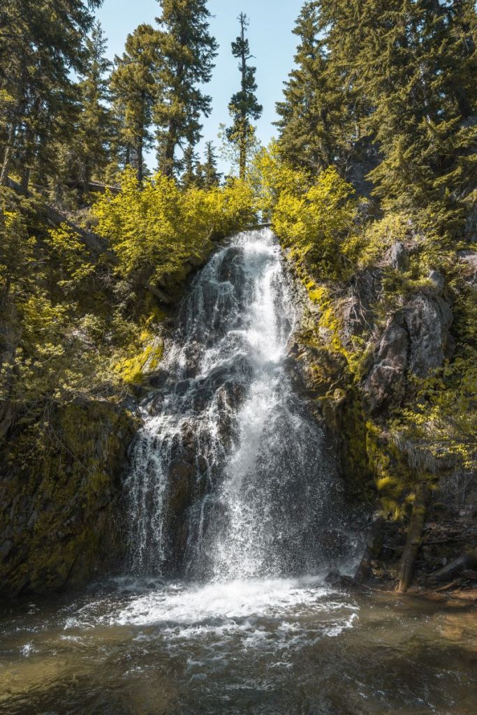 Sahalie Falls